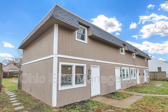 Building Photo - 3092 Grasmere Ave