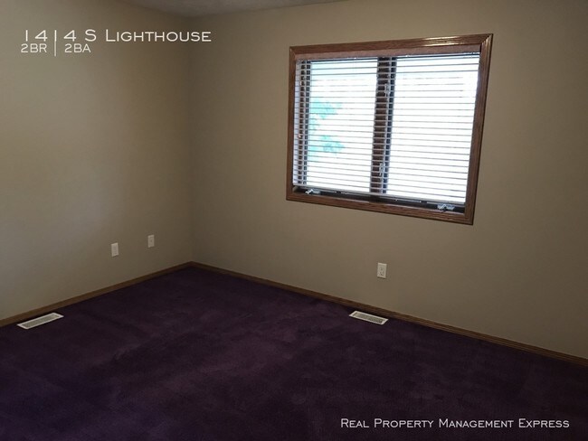 Foto del edificio - 1414 Lighthouse Pl