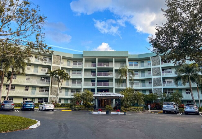 Building Photo - 806 Cypress Grove Ln