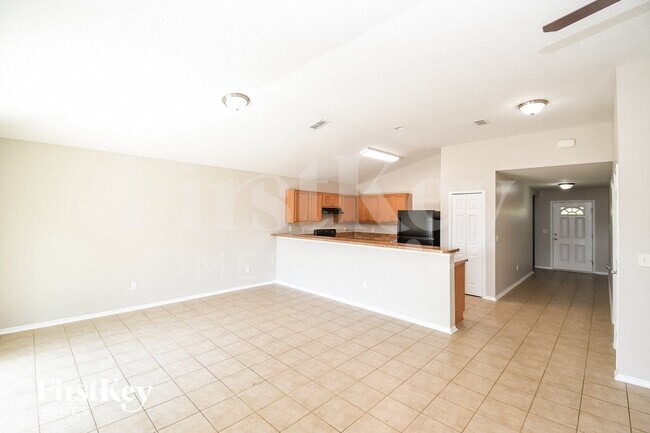 Foto del edificio - 7574 Mishkie Dr