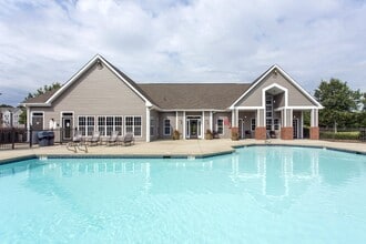 Building Photo - Abbington Place Apartments
