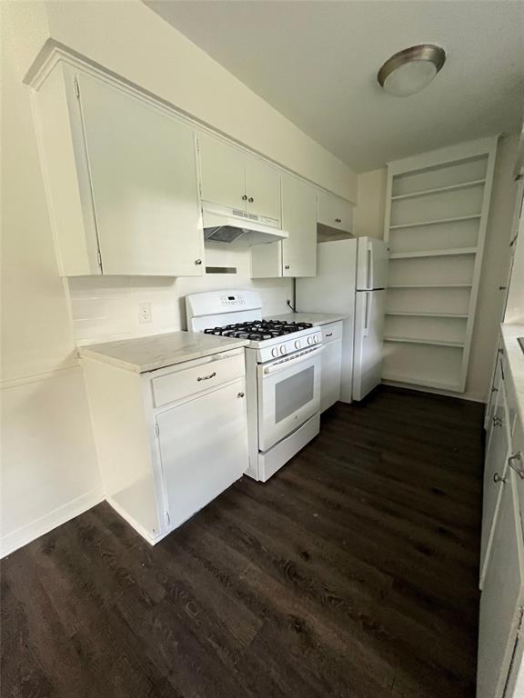 Foto del edificio - 8513 Maine Dr