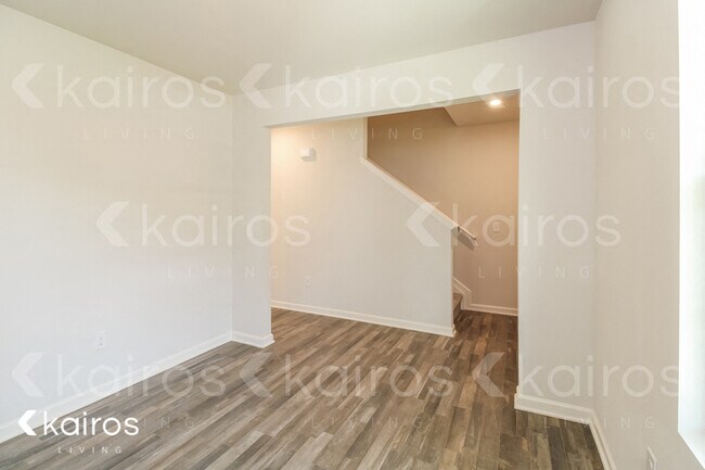 Foto del edificio - 423 S Main St