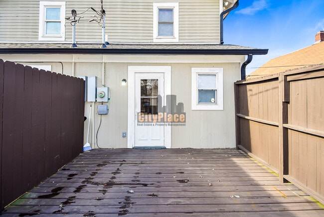 Photo - 519 Wallace Ave House