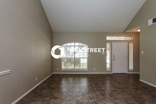Foto del edificio - 3 Bedroom Pet-Friendly Home in Converse, TX with Main Street Renewal