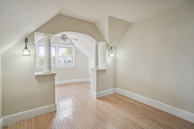 Building Photo - 65 Lembeck Ave