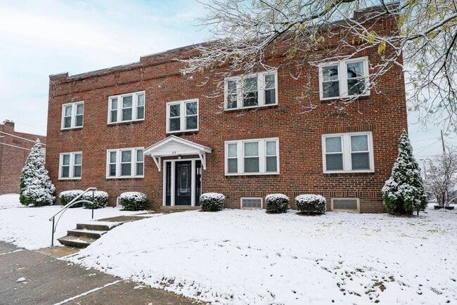 Building Photo - 69 E Arcadia Ave