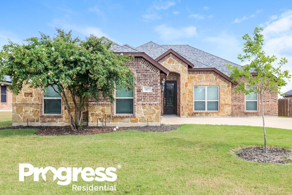 407 Valley Ridge Dr, Red Oak, TX 75154 House Rental in Red Oak, TX