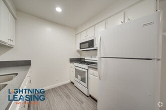 Building Photo - 5123 Klump Ave
