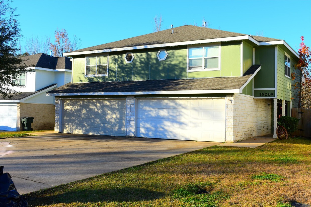 Building Photo - 3122 Everwood Trail