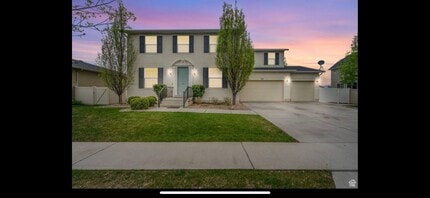 Building Photo - 145 W 750 S