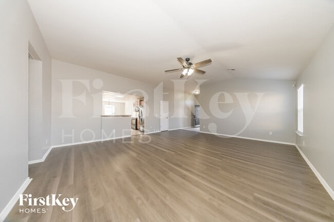 Building Photo - 3105 SW 104th Terrace