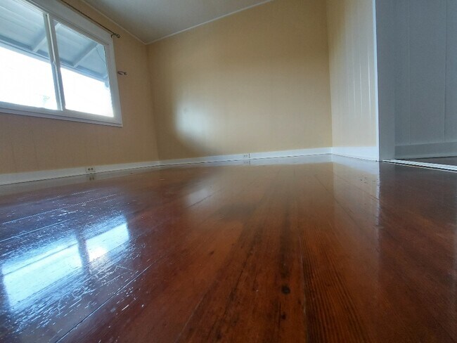 Foto del edificio - 227 Kellog St