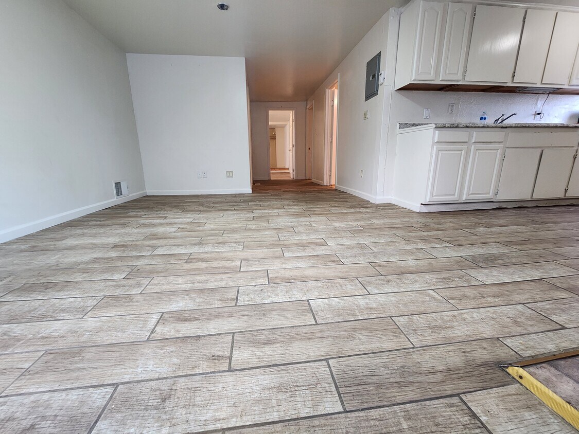 Foto principal - 2648 25th Ave