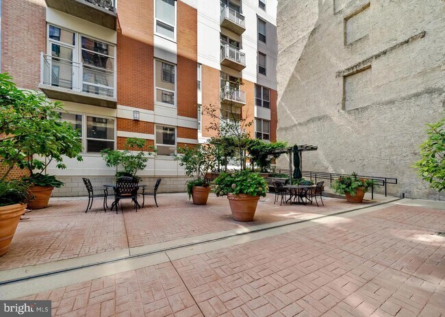 Foto del edificio - 113 N Bread St