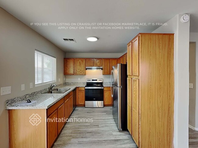 Building Photo - 1532 W Burgess Ln