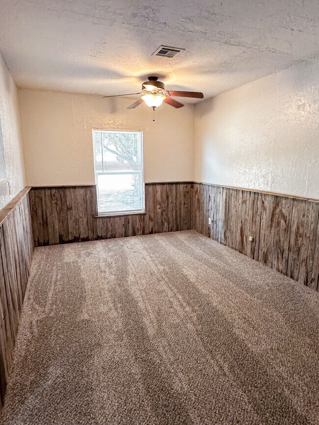 Foto del edificio - 106 Oak St