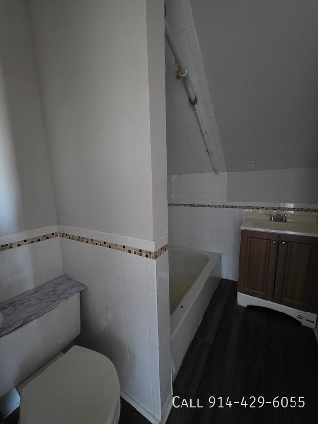 Photo - 151 Linden St Apartment