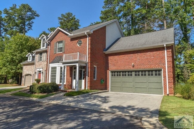 Building Photo - 126 Briarcliff Rd