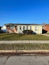 Building Photo - 1173 Dudley Ave