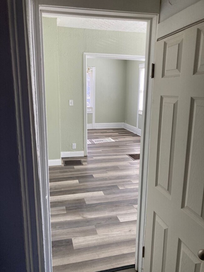 Foto del edificio - 1913 George St