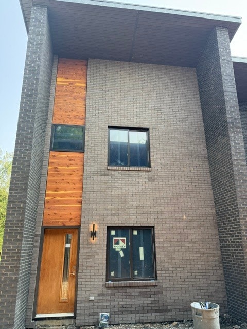 Building Photo - 220 S 15th St