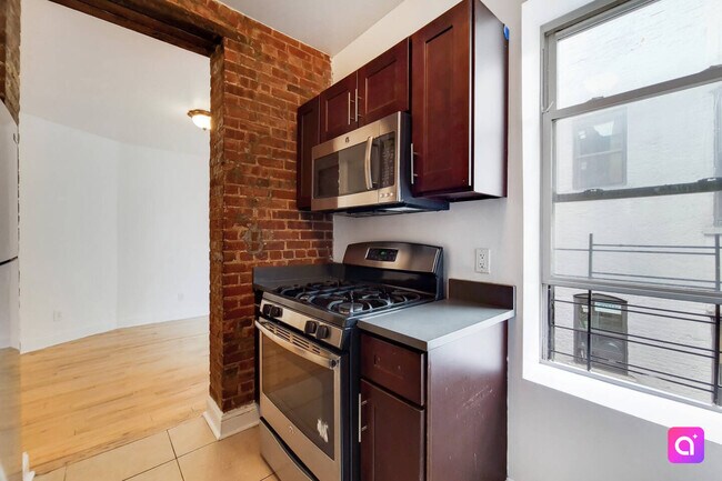 Foto del edificio - 174 W 137th St