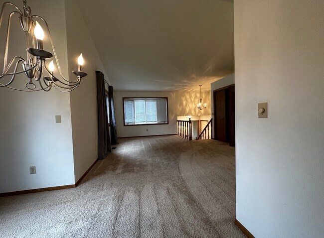 Foto del edificio - 201 - 203 Heidi Ct