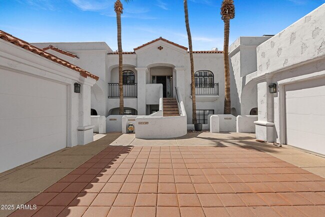 Foto del edificio - 6138 N 28th St