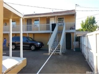 Foto del edificio - 2377 E Vail Ave
