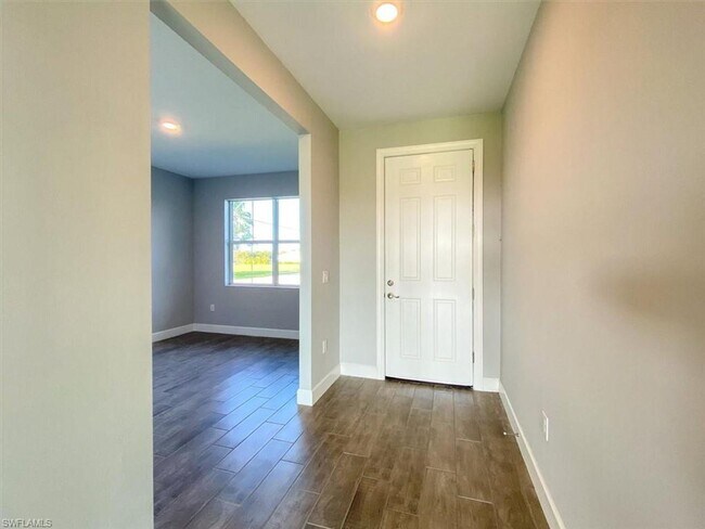 Foto del edificio - 1111 NW 6th Pl
