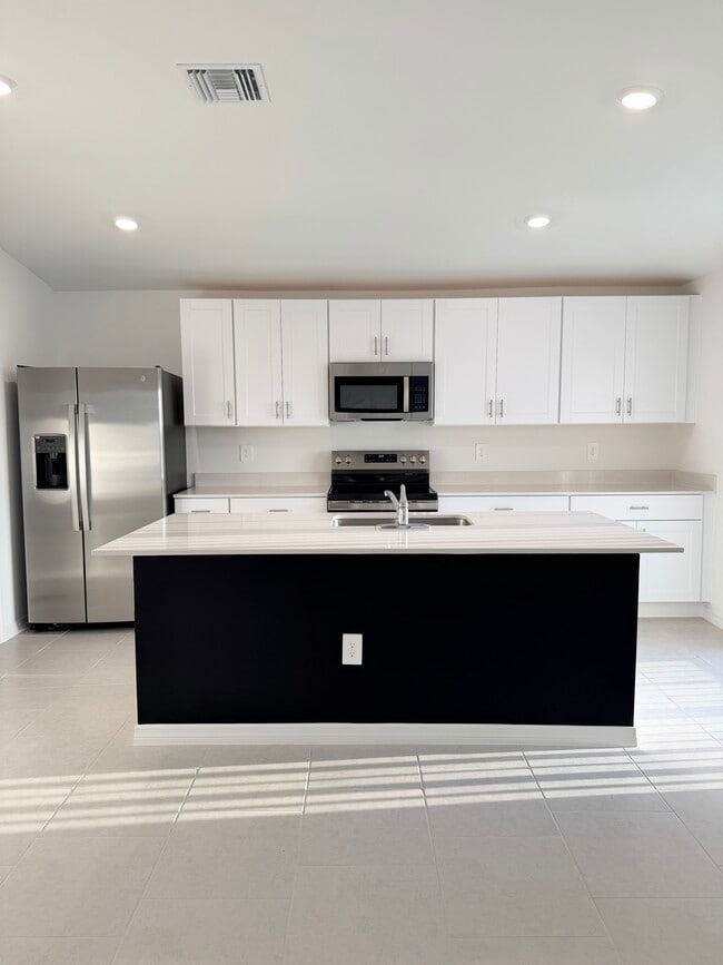 Cocina - 12216 Sydney Ct