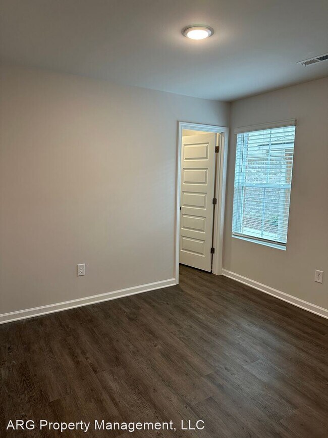 Building Photo - 4 br, 2 bath House - 2122 Kilpatrick Lane