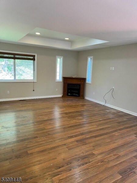 Foto del edificio - 215 Brook Valley Rd