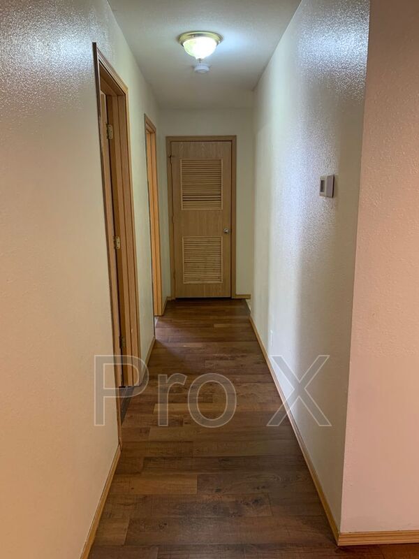 Building Photo - 4545 E. Zora