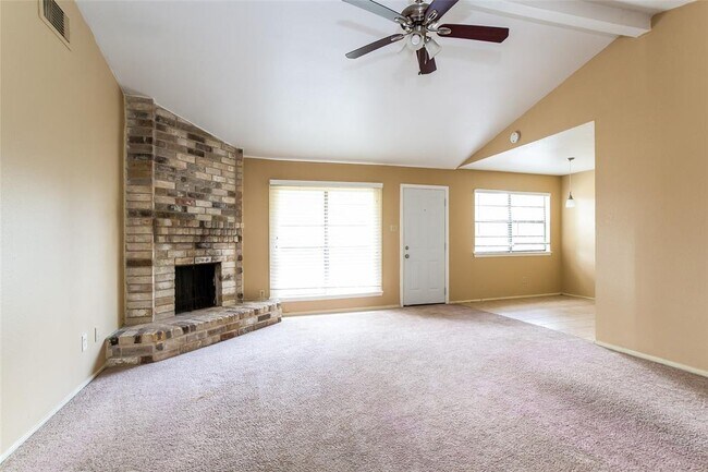 Foto del edificio - 5510 Bridgegate Dr