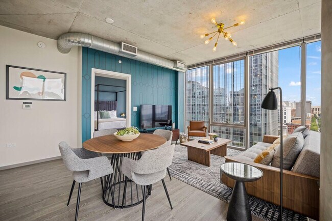 Foto del edificio - 150 3rd Ave S