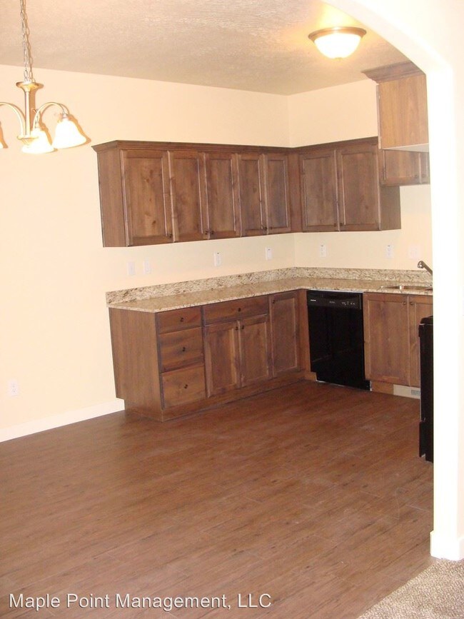 Building Photo - 1826 Cosmos Drive