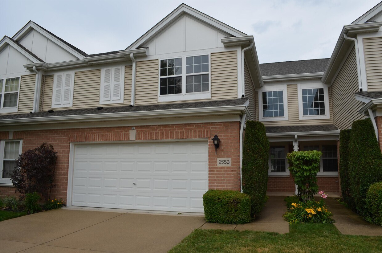 Primary Photo - 2553 Camberley Cir