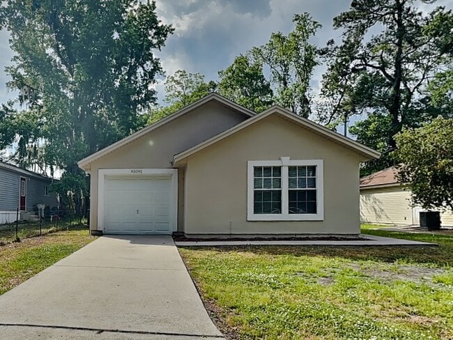 Building Photo - 45091 Luther St
