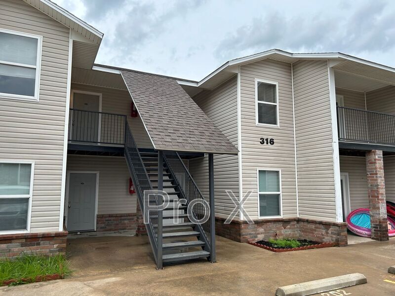 316 Erin Pl Unit 202, Springdale, AR 72764 Condo for Rent in