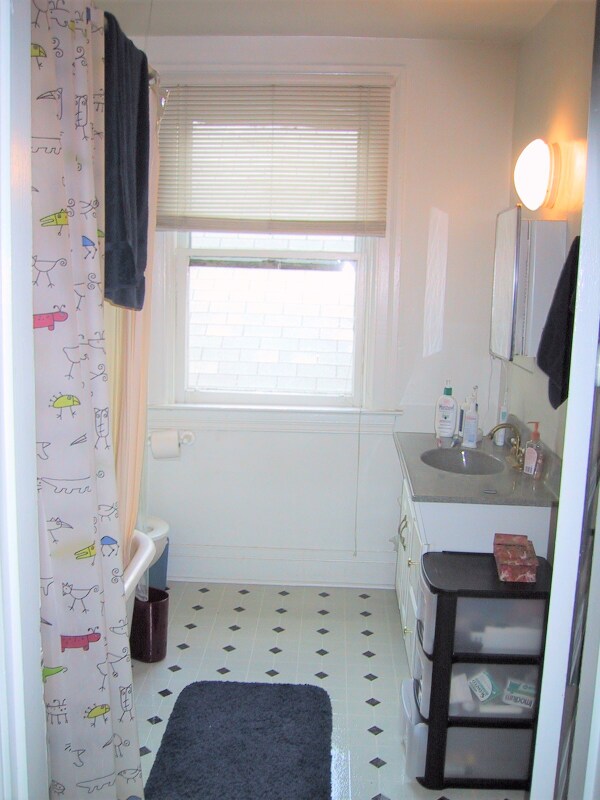 Foto del edificio - 5706 Darlington Rd