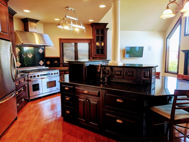 Foto del edificio - 362 E Bowman Dr