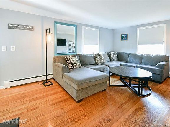 Foto del edificio - 3 br, 2 bath House - 45 Brookvale Dr