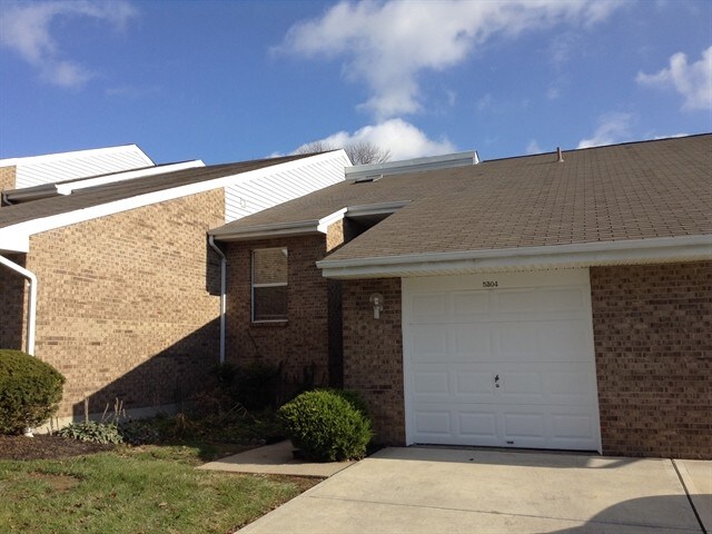 Foto principal - 5304 Country Club Lane