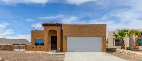 Foto principal - 14255 Hacienda Rock Dr