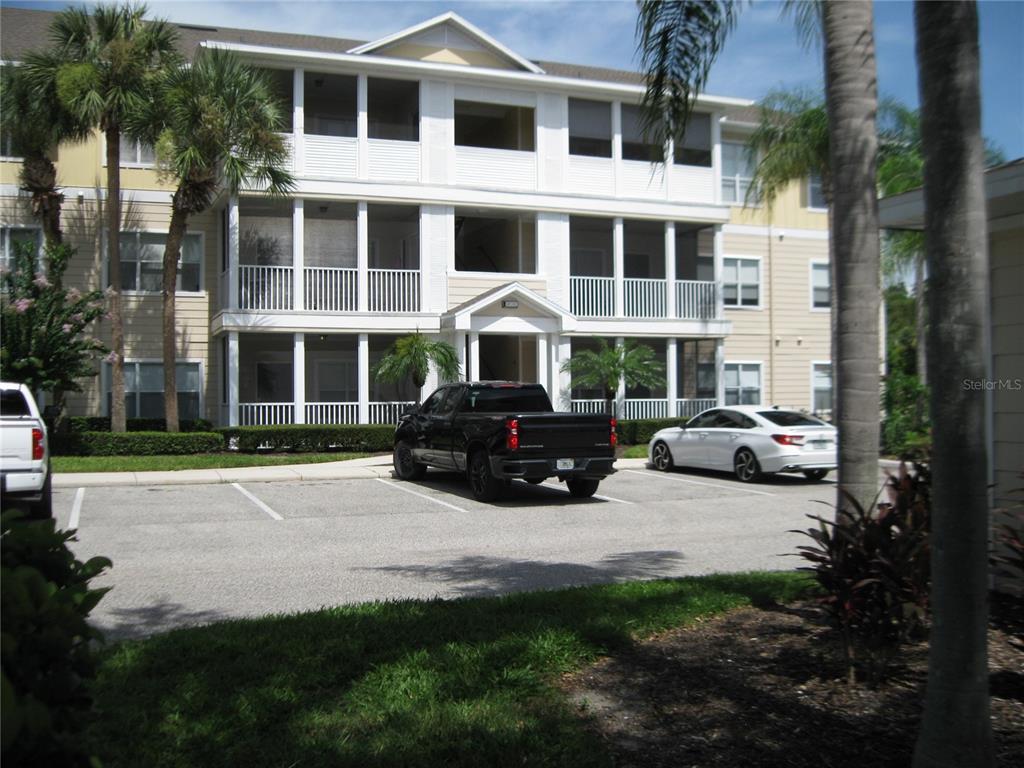 Foto principal - 4802 51st St W
