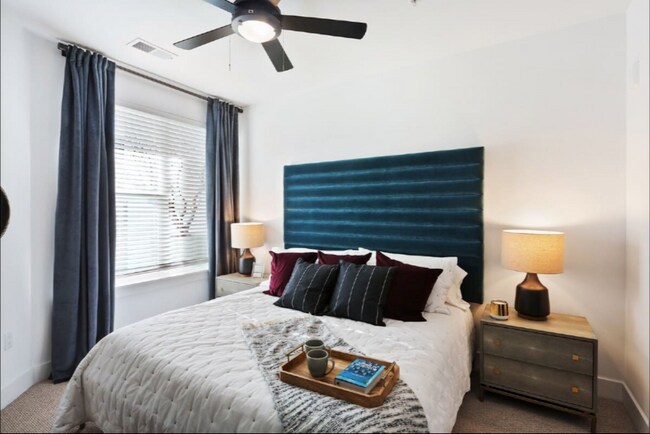 Foto del edificio - 620 Glen Iris Dr NE