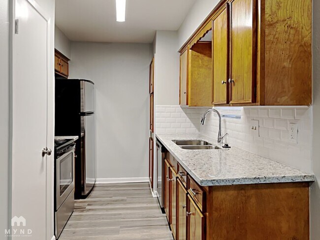 Building Photo - 14515 Alrover St