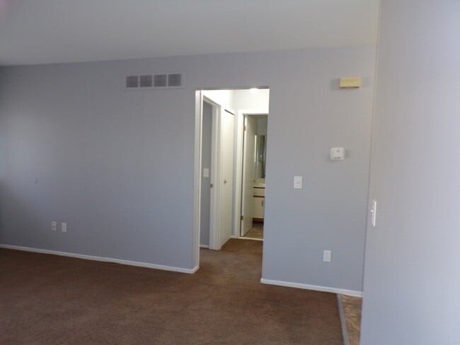 Building Photo - 3438 Heritage Pkwy